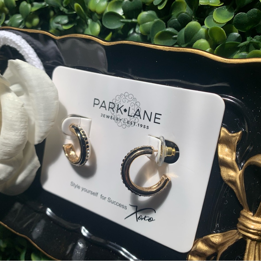 Park Lane “Marble” 2-Tone Black/White & Gold & Pave Crystal Earrings